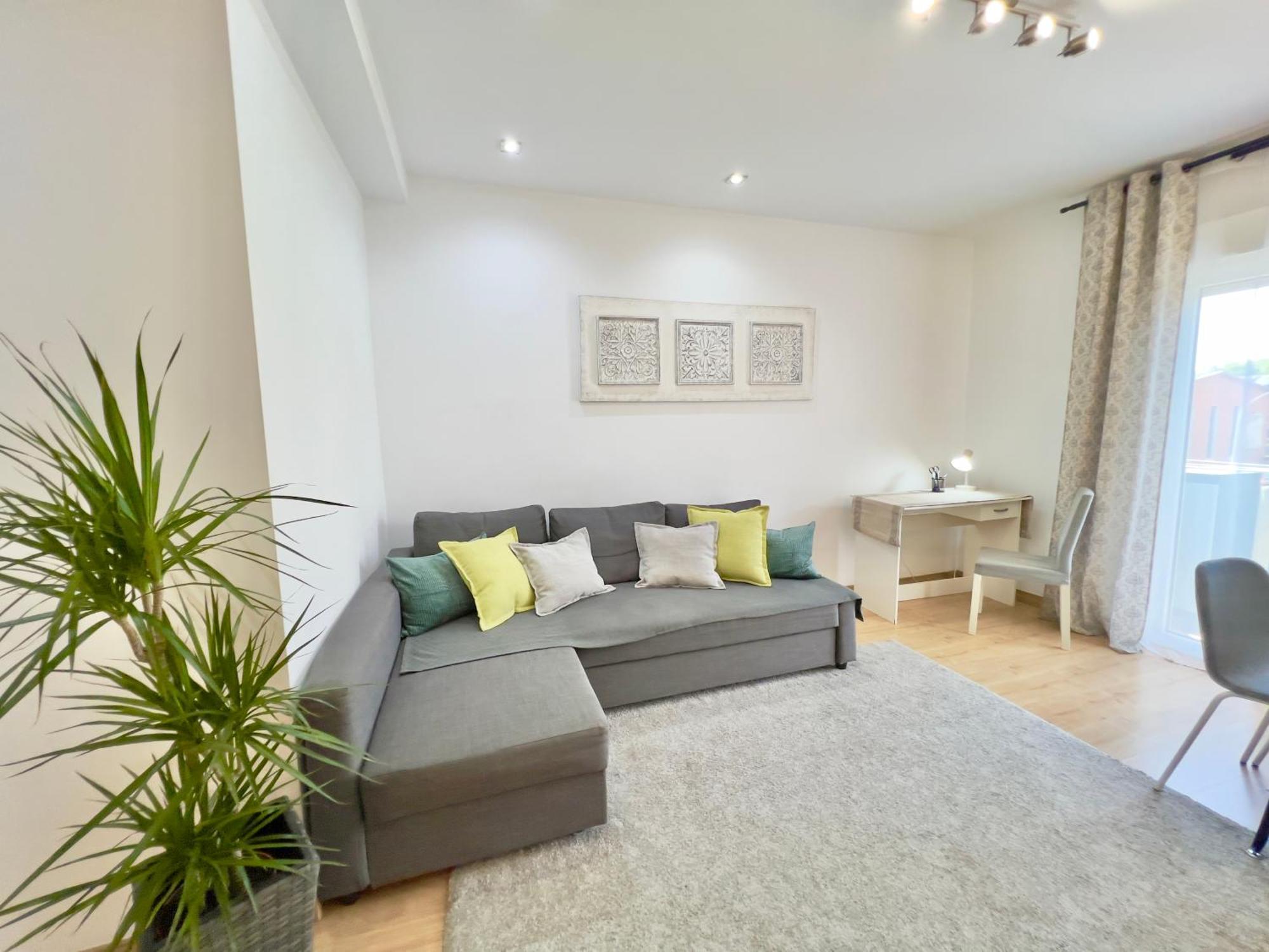 Cozy Apartment In Valencia! Wi-Fi ! Ngoại thất bức ảnh
